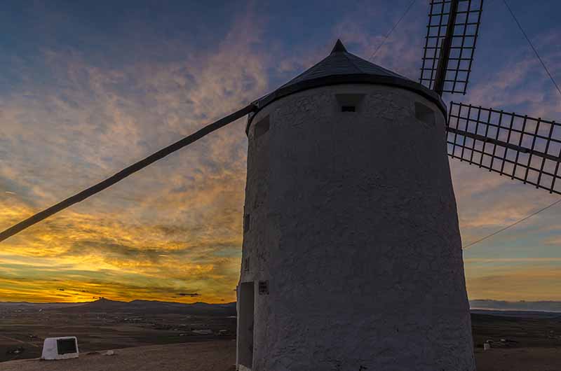 Toledo - Consuegra 46 - molinos de viento.jpg